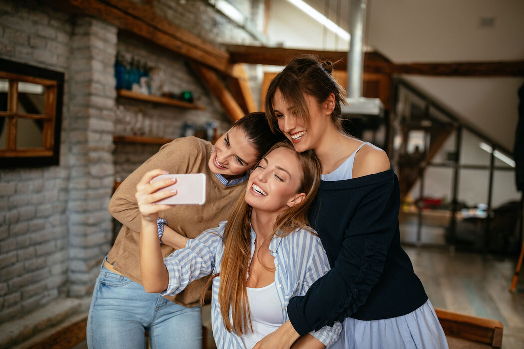 De 10 leukste activiteiten om thuis te doen met vriendinnen - Trendalert